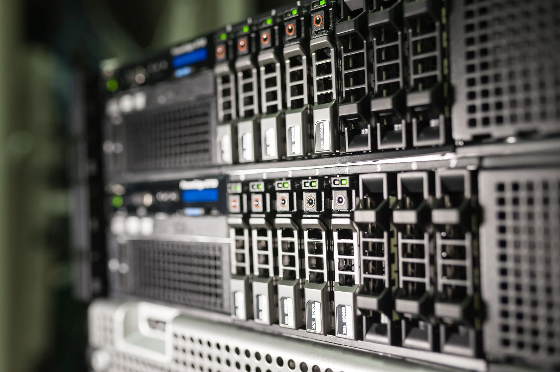 Apakah Bisnis Anda Siap Menghadapi Downtime? Kenali Peran Disaster Recovery Center